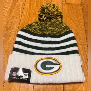 Beautiful New ERA NFL Green Bay Packers Pom Knit Beanie Cap Hat Adult Wool adult